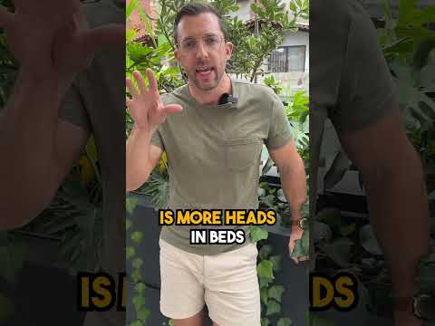 Stop Using Airbnb's Smart Pricing Tool #shorts