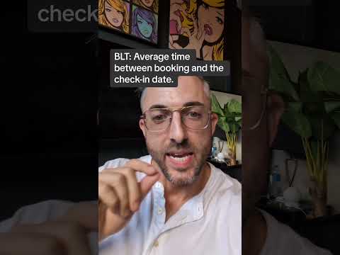 Super easy Airbnb pricing strategy 📊 #airbnb