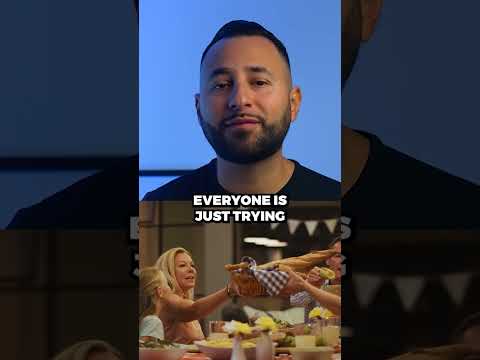 How to tip people at restaurants #airbnbhost #entrepreneur #restaurant