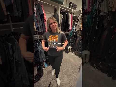 Family nights look a little different in our household 🫶🖤 #alicecooper #rocknroll #shockrock