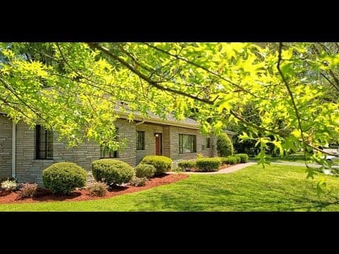 Airbnb Hosting: Hospitality Masterclass - 16 Tips to Create an Outstanding Guest Experience (EP 274)